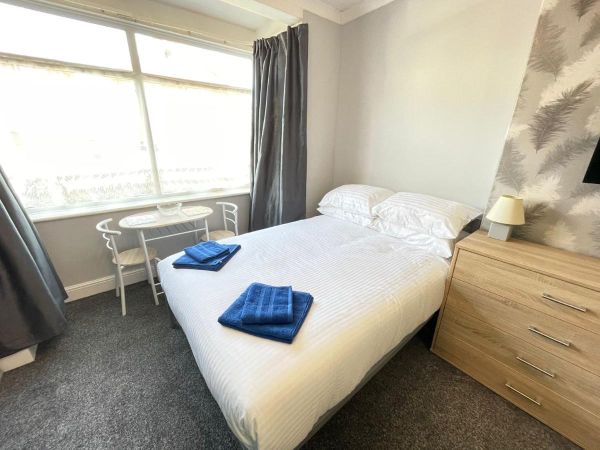 Large Ground Floor Studio Holiday Apartment Skegness - Flat 12 外观 照片